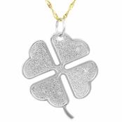 Carrie's Heart Clover Necklace - Comparable To Sex and the City 2